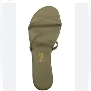 TKEES Women's Tan Sandals size 8